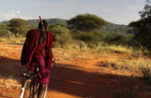  Mit Fahrrad zu den Massai Heilige Berge und Wilde Steppen | Unterwegs im Land der Massai